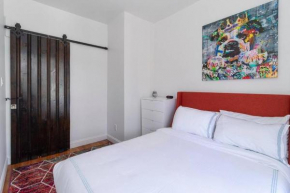 Heart of East VillGem 1BR1BA Washer Dryer!